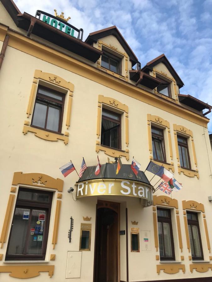 River Star Hotel Прага Экстерьер фото